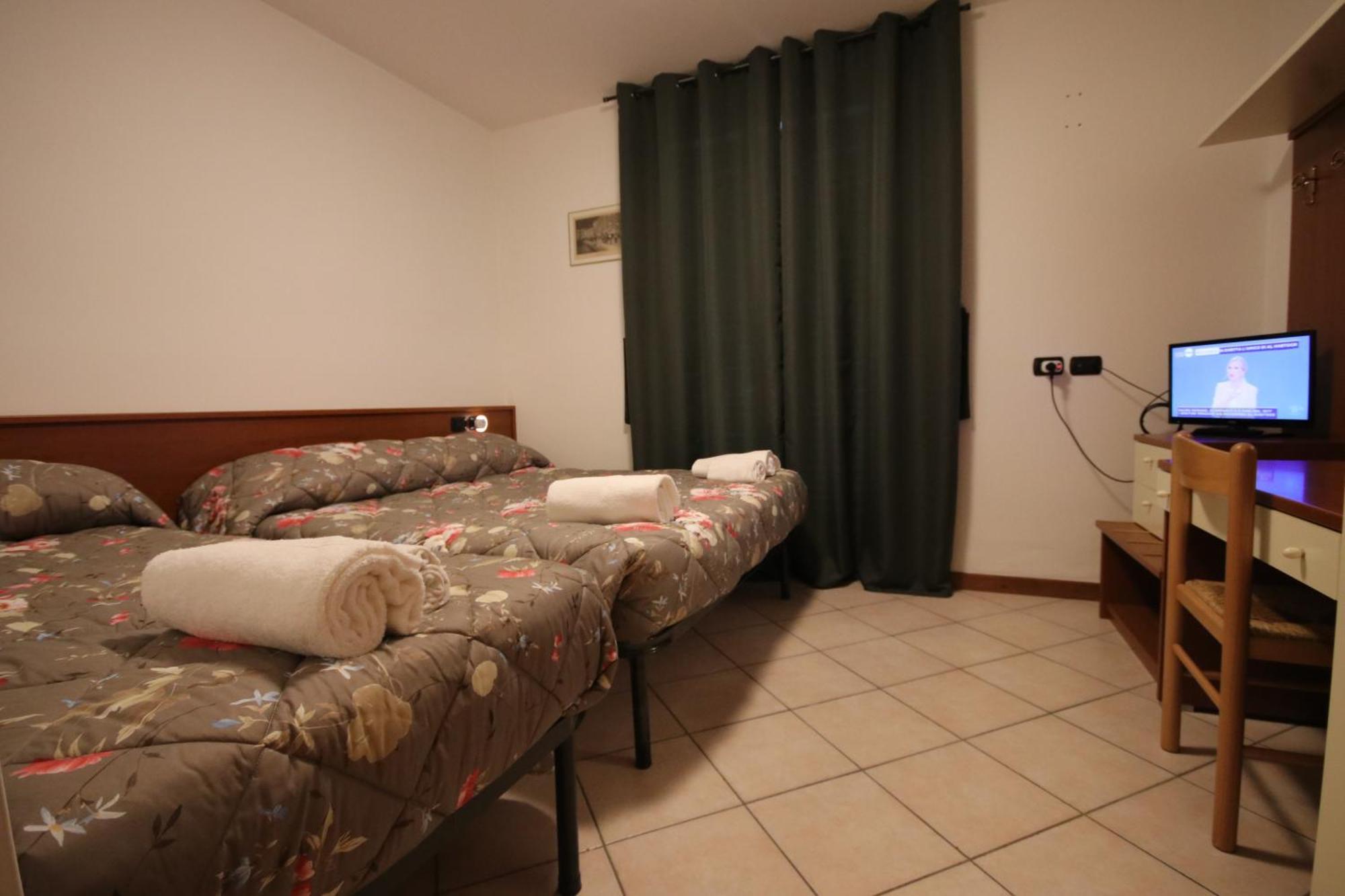 Casa Wanda Since 1999 Frühstückspension Riva del Garda